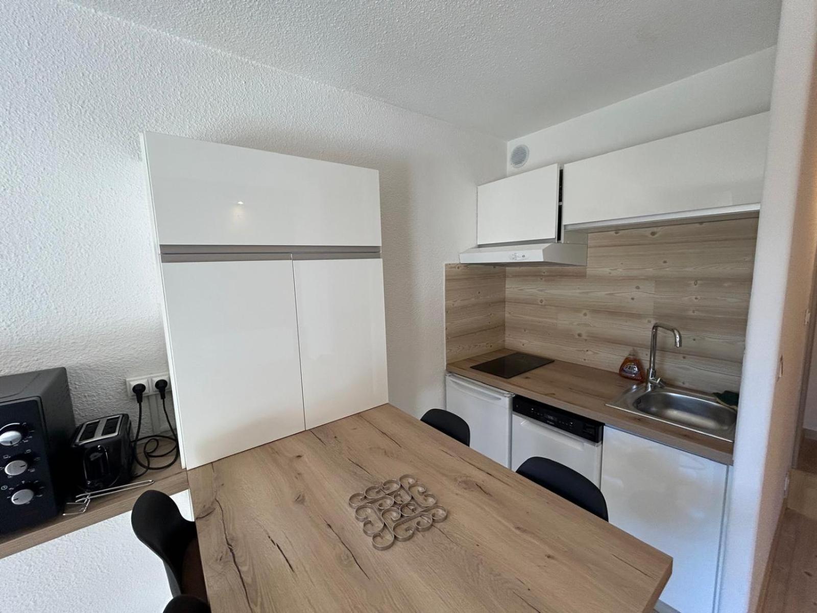 Chaleureux Appartement Moderne Briançon Extérieur photo